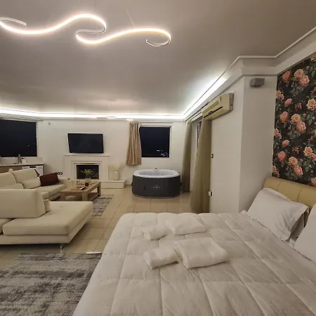 Sunny Home: Acropolis View With Private Jacuzzi