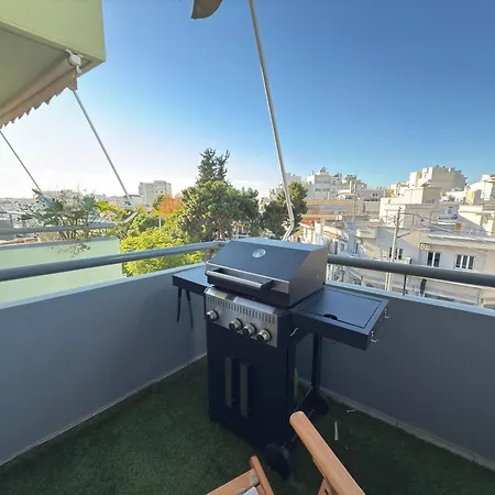 Sunny Home: Acropolis View With Private Jacuzzi * Athens