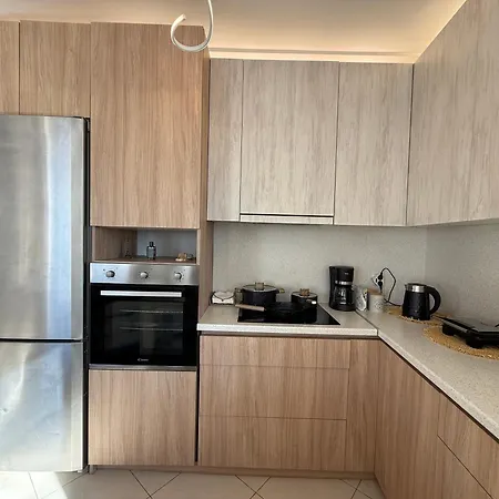 Sunny Home: Acropolis View With Private Jacuzzi Apartment Athens