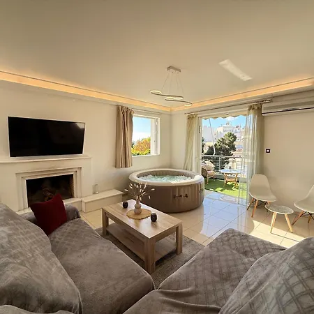 Apartment Sunny Home: Acropolis View With Private Jacuzzi