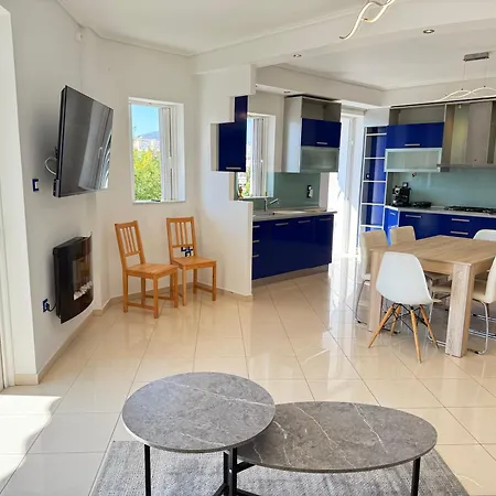 Sunny Home: Acropolis View With Private Jacuzzi Apartment Athens