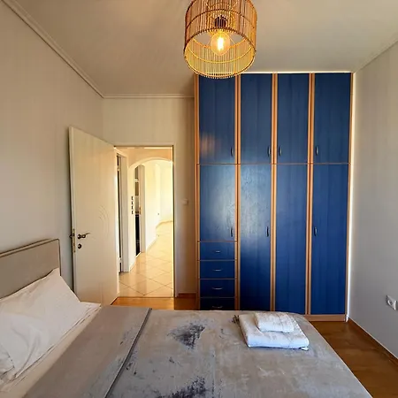 Sunny Home: Acropolis View With Private Jacuzzi * Athens