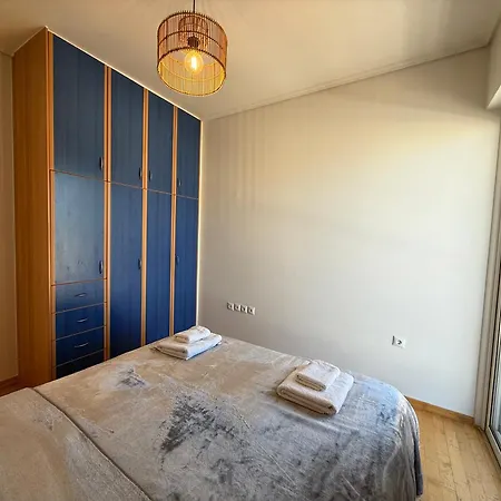 Apartment Sunny Home: Acropolis View With Private Jacuzzi Athens