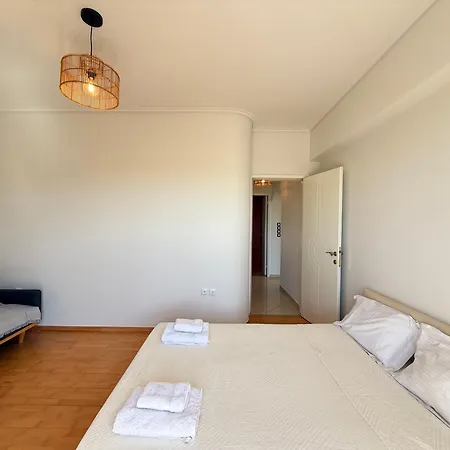 Sunny Home: Acropolis View With Private Jacuzzi Apartment Athens